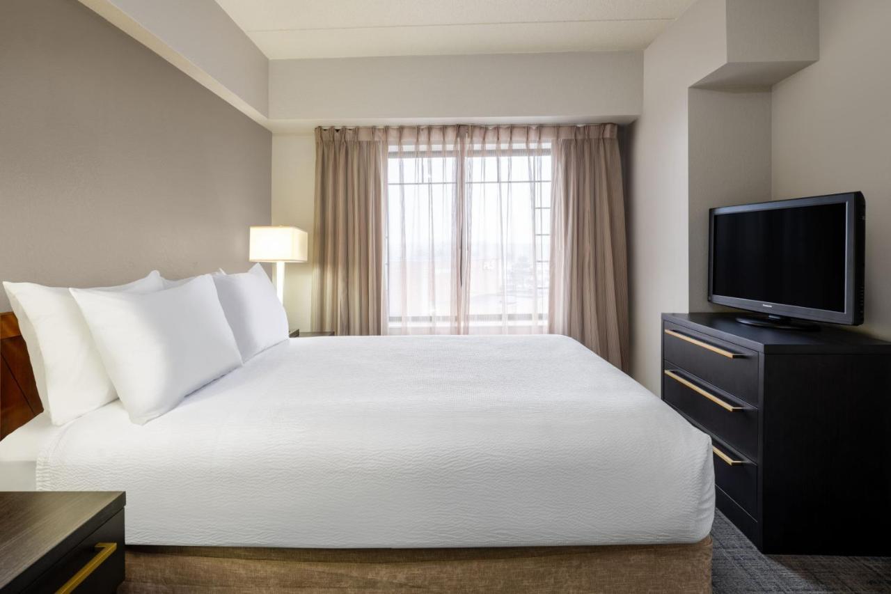 Hotel By Marriott Chicago